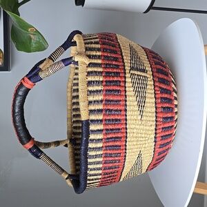 Handwoven Storage Basket D: 10" H:11"